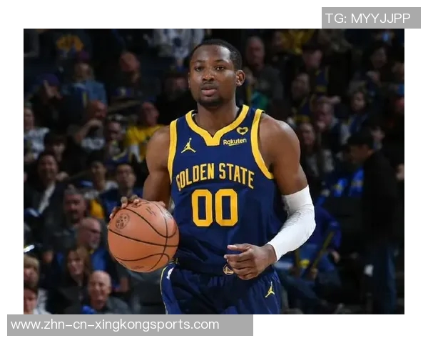 科尔确认继续小阵容首发追梦将担任中锋位置不变 科尔确认继续小阵容首发追梦将担任中锋位置不变